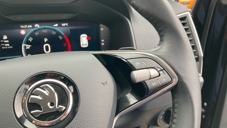 Skoda Karoq 1.5 TSI SE L 5dr DSG Petrol Estate